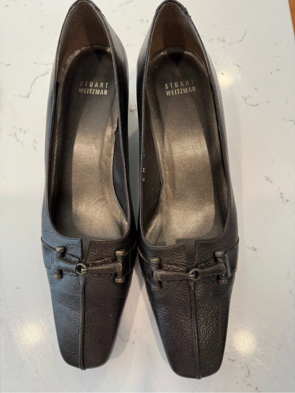 Vintage Stuart Weitzman Brown Leather Horsebit Block Heel Pumps Size 9B Spain